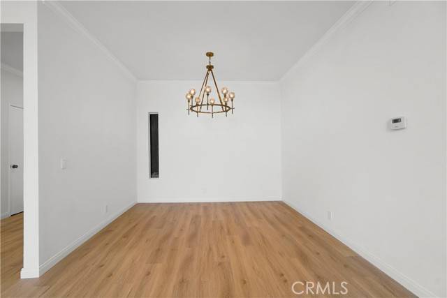 Sherman Oaks, CA 91403,14844 Dickens ST 306