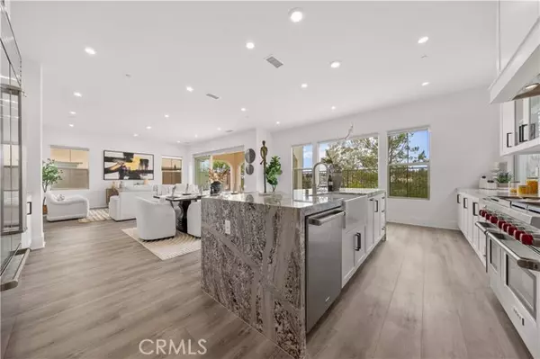 Irvine, CA 92602,59 Longchamp