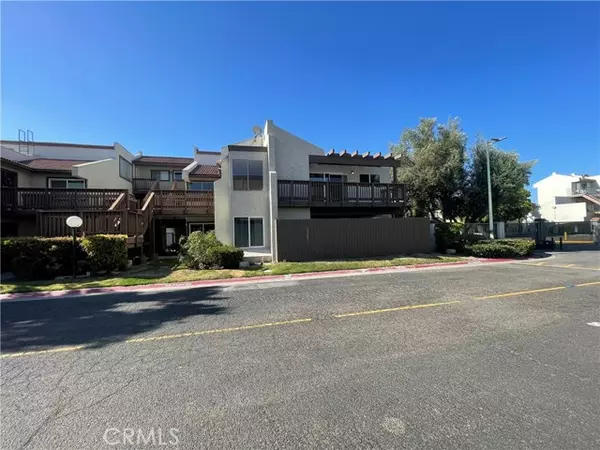 Anaheim, CA 92805,951 S Citron ST 5