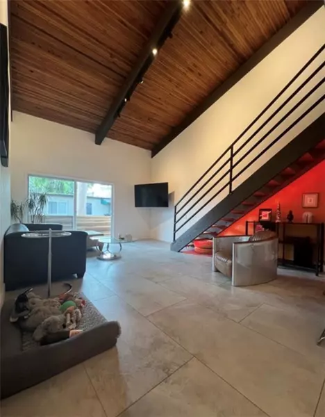 5460 White Oak AVE A305, Encino, CA 91316