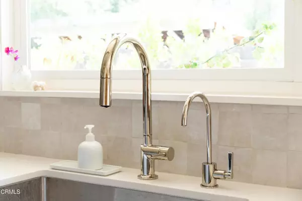 Ojai, CA 93023,202 N. Fulton ST