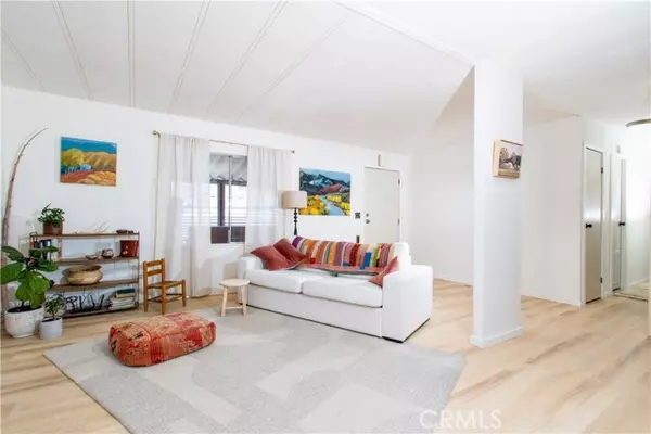 Yucca Valley, CA 92284,7425 Church Street 97