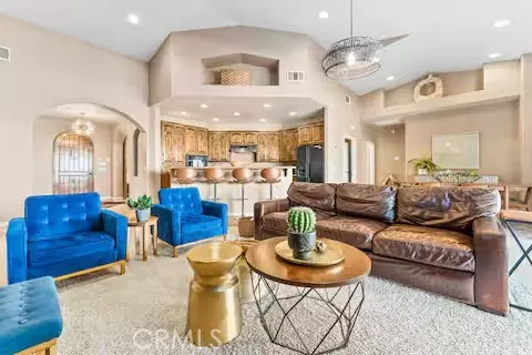 Joshua Tree, CA 92252,62398 Cope LN