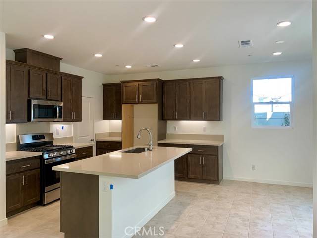 Loma Linda, CA 92373,26149 Park AVE 46