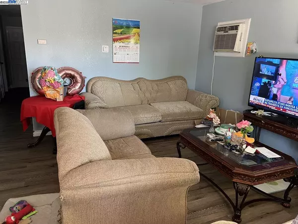 Stockton, CA 95207,7025 Kermit Ln