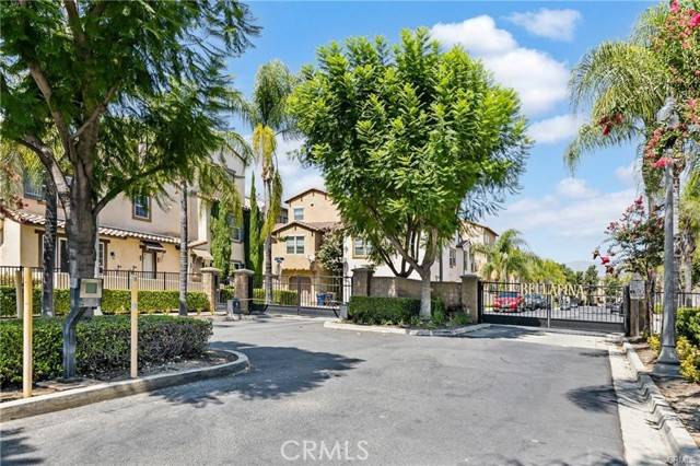 Montclair, CA 91763,10401 Via Palma B