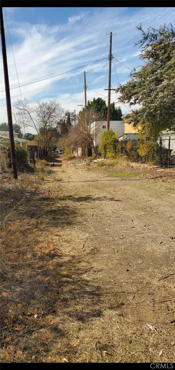 Los Angeles, CA 90042,5925 Hayes AVE