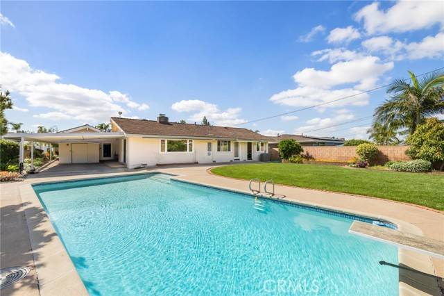 Tustin, CA 92780,12351 Woodlawn AVE