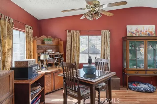 Acton, CA 93510,6135 Hubbard RD