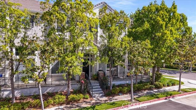 Valencia, CA 91355,23402 Brookdale LN 56