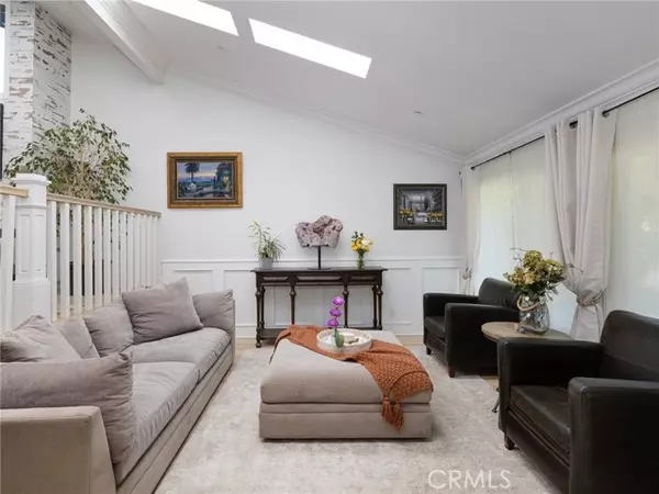 Rancho Palos Verdes, CA 90275,3504 Hightide DR