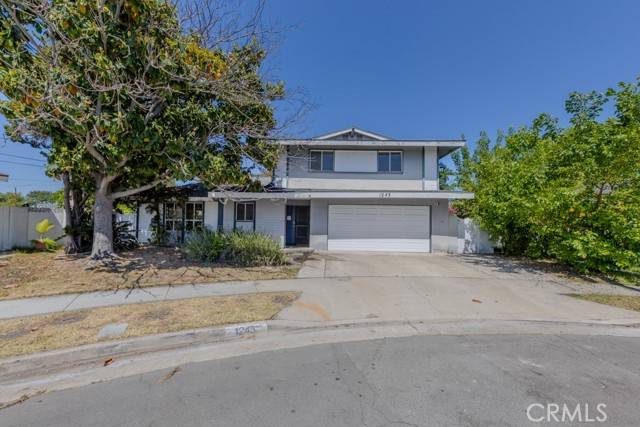 1243 E Live Oak CT, Anaheim, CA 92805