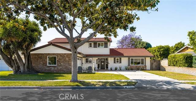 Tustin, CA 92780,13381 Del Cerro DR