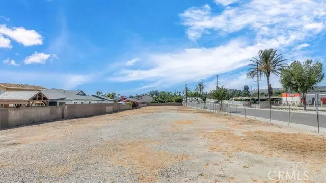 Pico Rivera, CA 90660,8540 Beverly BLD