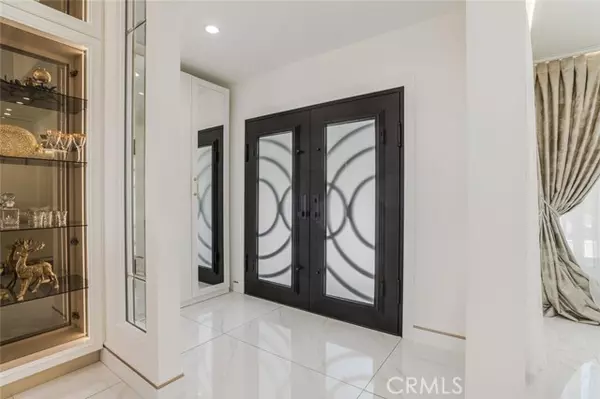 Glendale, CA 91202,410 Audraine DR