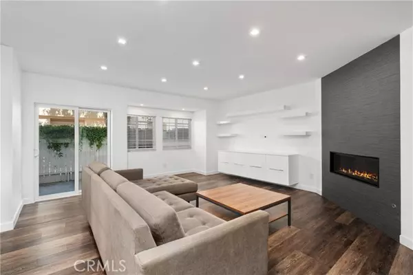 Tarzana, CA 91356,18653 Burbank BLD 2