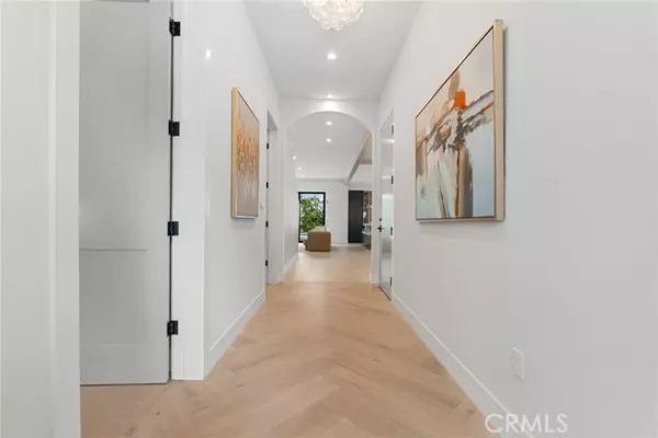 Sherman Oaks, CA 91403,4634 Vesper AVE