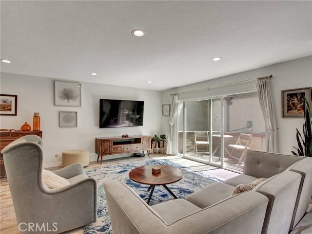 Anaheim Hills, CA 92807,6587 E Via Fresco