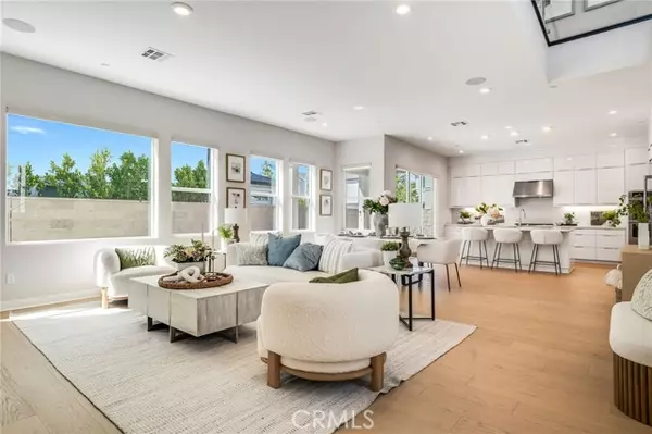 301 Brackens, Lake Forest, CA 92630