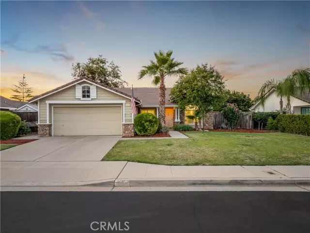 2725 Beverly AVE, Clovis, CA 93611