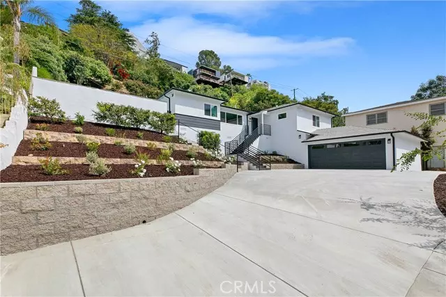 3900 Benedict Canyon DR, Sherman Oaks, CA 91423