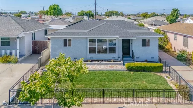 Compton, CA 90222,1509 W 138th ST