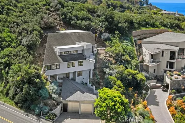 Laguna Beach, CA 92651,901 Summit DR