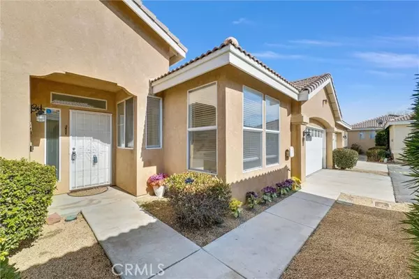 Apple Valley, CA 92308,11110 Sandy LN