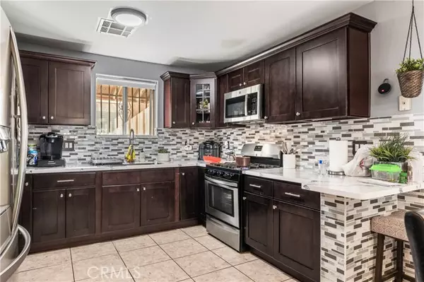 13250 Mercer ST, Pacoima, CA 91331