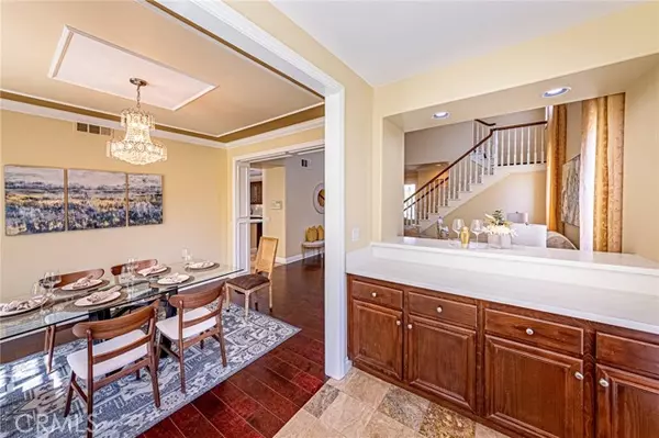 Canyon Country, CA 91387,17730 Wren DR