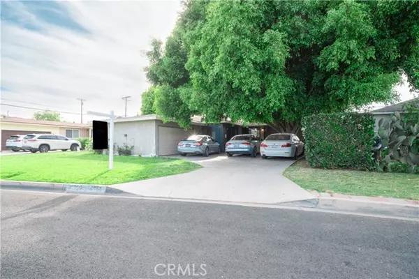 Downey, CA 90241,11737 Bellman AVE