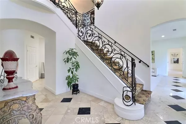 San Gabriel, CA 91775,8424 Sunnyslope DR