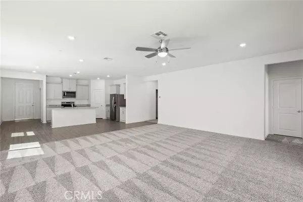 Indio, CA 92220,42490 Isla CT