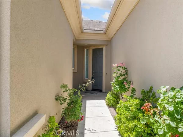 Apple Valley, CA 92308,19301 Galloping Hill RD