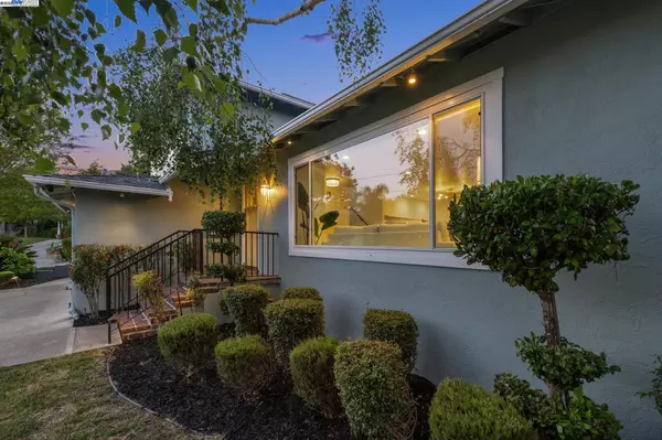 Castro Valley, CA 94546,3134 Terry Ct