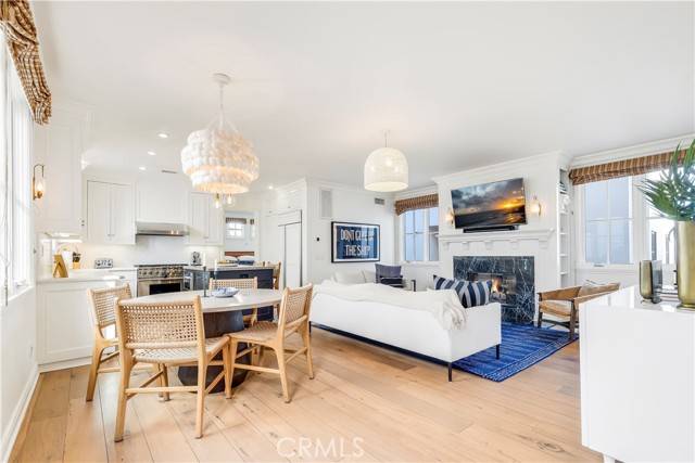 Corona Del Mar, CA 92625,716 1/2 Iris AVE