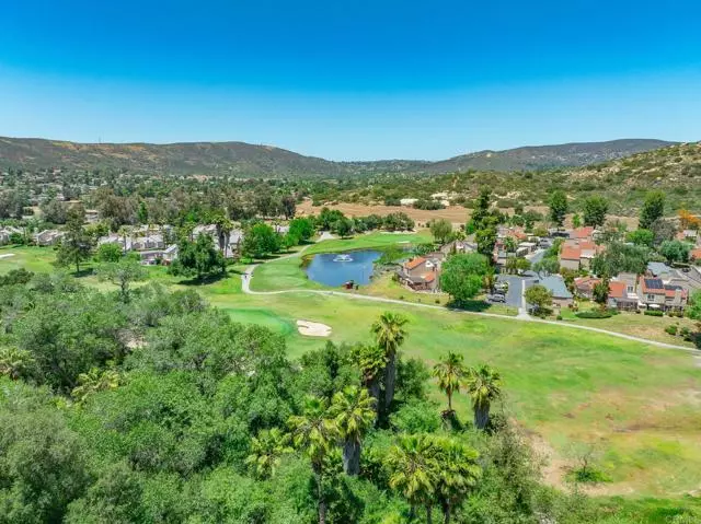 15615 Vista Vicente DR 21, Ramona, CA 92065
