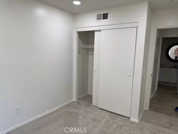 San Bernardino, CA 92401,149 W 6th ST 8