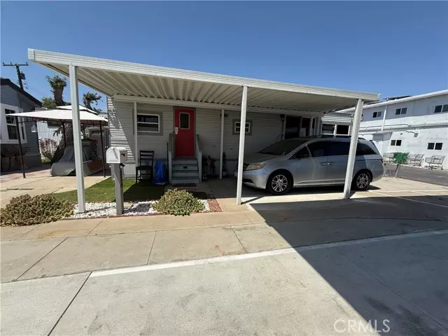 1850 W Orangethorpe AVE 1, Fullerton, CA 92833