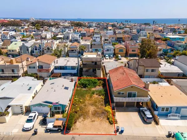 Oxnard, CA 93035,316 Santa Monica DR