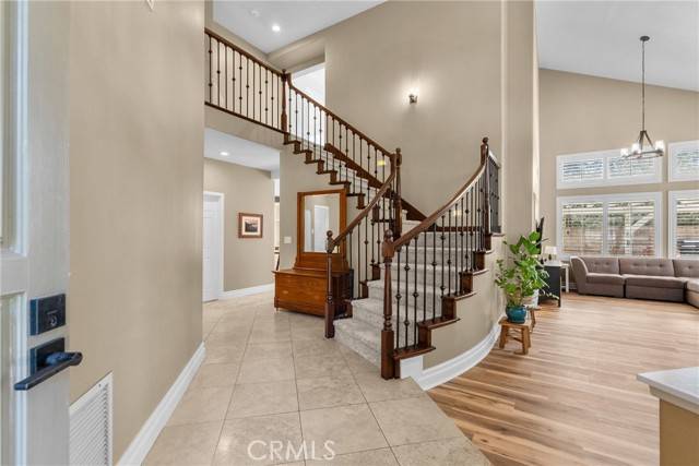 Valencia, CA 91354,27360 Chesterfield DR
