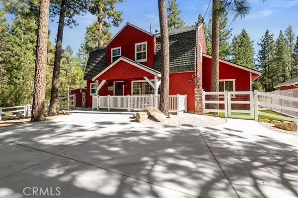 Big Bear Lake, CA 92315,42425 Fox Farm RD