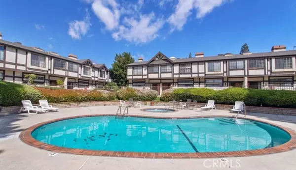 20737 Roscoe BLD 301, Winnetka, CA 91306