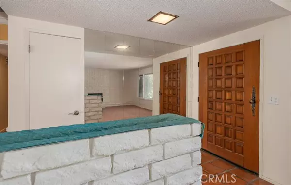 Redlands, CA 92373,645 Alta Loma DR