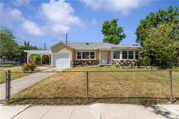 Van Nuys, CA 91401,14259 Emelita ST