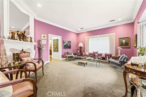 Encino, CA 91436,4960 Densmore AVE