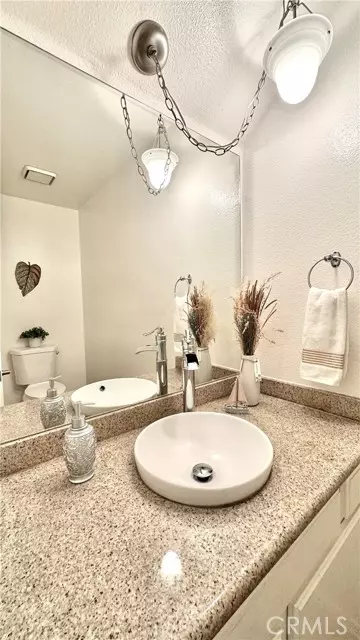 Torrance, CA 90503,2971 Plaza Del Amo 243