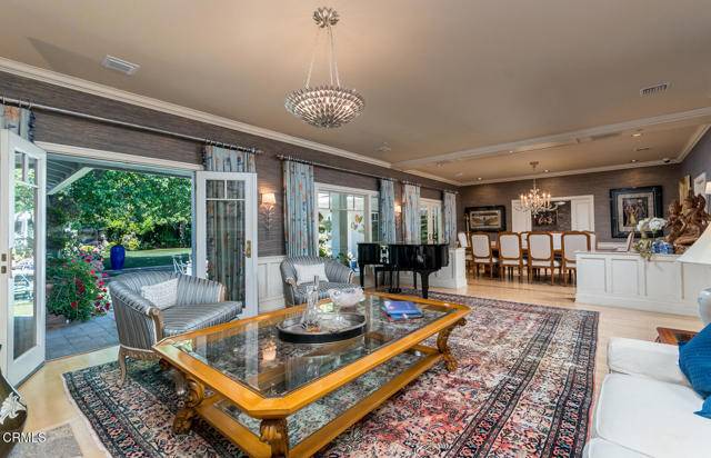 La Canada Flintridge, CA 91011,4409 Encinas DR