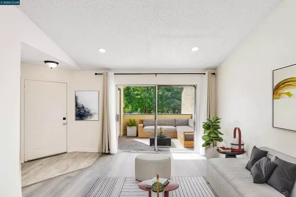 3058 Flint St 40, Union City, CA 94587
