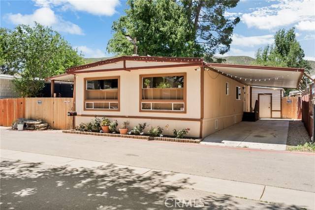 36200 Paradise Ranch RD 44, Castaic, CA 91384